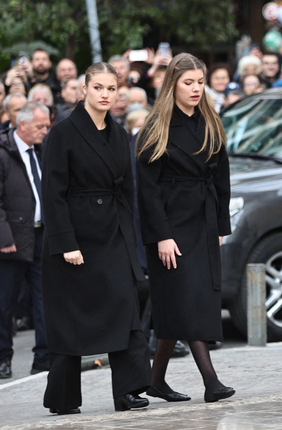 La princesse Leonor d'Espagne et la princesse Sofía d'Espagne assistent aux funérailles de la princesse Irène de Grèce à la cathédrale métropolitaine d'Athènes à Athènes, Grèce, le 19 janvier 2026. Photo par Giannis Panagopoulos/Eurokinissi/ABACAPRESS.COM