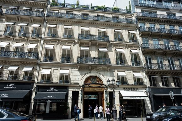 Hôtel Park Hyatt Paris Vendôme, situé 5 rue de la Paix dans le 2ème arrondissement de Paris, le 28/07/2025. © Jonathan Jacob/Bestimage
