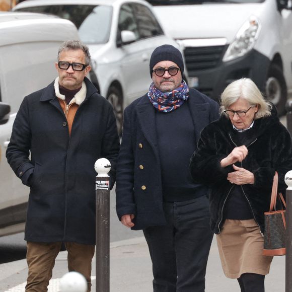 Fabien Galthié et des invités assistant à la cérémonie d'enterrement de Jean-Luc Petitrenaud à l'église Saint-Pierre du Gros Caillou dans le 7e arrondissement de Paris, France, le 17 janvier 2025. Jean-Luc Petitrenaud, critique gastronomique et personnalité de la télévision française, est décédé le 10 janvier à l'âge de 74 ans. Photo par Nasser Berzane/ABACAPRESS.COM