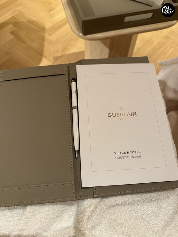 La Suite Impériale et les techniques expertes, comme les Bulles façon Cryothérapie, rendent l'expérience particulièrement immersive.

La rédaction d'Ode a testé le nouveau Spa Guerlain de l'hôtel Normandy à Deauville.