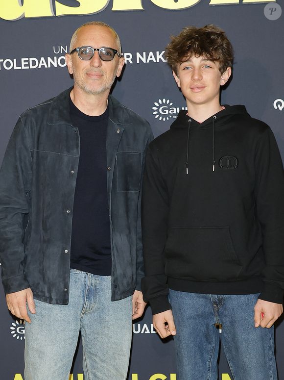 Elle a révélé que son fils aîné Raphaël, né de son ancienne relation avec Gad Elmaleh, n'en possède pas.

Gad Elmaleh et son fils Raphaël - Première du film "Juste une illusion" au cinéma Le Grand Rex à Paris. © Coadic Guirec/Bestimage