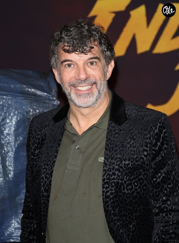 Et le programme fait peau neuve avec une dynamique repensée et une équipe remaniée.

Stéphane Plaza - Première du film "Indiana Jones et le Cadran de la destinée" au cinéma Le Grand Rex à Paris le 26 juin 2023. © Coadic Guirec/Bestimage