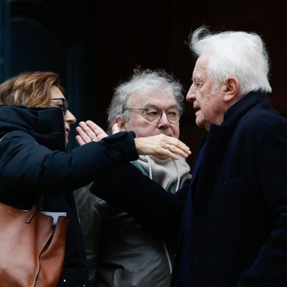 Guest, Dominique Besnehard, André Dussollier - Arrivées aux obsèques de Niels Arestrup à l'Église Saint-Roch à Paris. Le 10 décembre 2024
© Christophe Clovis / Bestimage