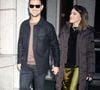 Un prénom qui fait sourire puisque Taylor est également le prénom des deux parents.

New York - L'acteur Taylor Lautner avec sa femme Taylor Dorne après son passage dans l'émission ABC "The View on Thursday" le 02/11/2023

Photo : Backgrid USA / Bestimage