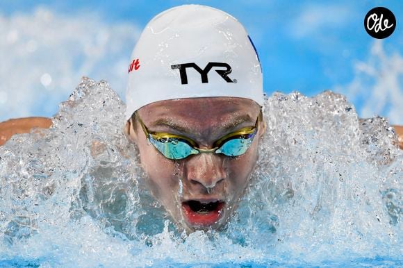 Léon Marchand dans l'épreuve du 400m Individuel lors des 22ème Championnats du Monde de Natation à Singapour. Inside/Psnewz/Bestimage