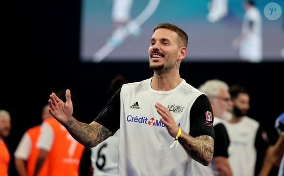 M. Pokora - Match de futsal lors de la nouvelle édition du Foot-Concert organisé par le Réseau A.Ma.N.D./Huntington Avenir à la LDLC Arena à Lyon le 11 Novembre 2024. © Dominique Jacovides/Bestimage