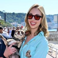 Écartée à cause de l'idylle de sa sœur Carolina, la princesse Maria-Chiara de Bourbon des Deux-Siciles s'affiche à Nice après sa mise au point