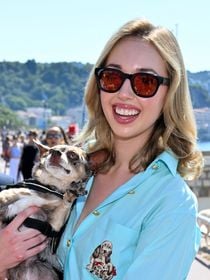 Écartée à cause de l'idylle de sa sœur Carolina, la princesse Maria-Chiara de Bourbon des Deux-Siciles s'affiche à Nice après sa mise au point