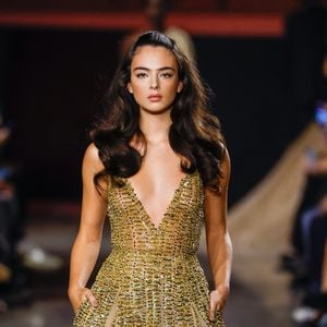 Deva Cassel s'est imposée comme la star de ce défilé, éclipsant au passage tous les autres mannequins

Deva Cassel - Défilé Elie Saab, Collection Haute Couture Printemps/Eté 2026 lors de la Fashion Week de Paris (PFW) au Musée Rodin, à Paris, France, le 28 janvier 2026. © Bestimage