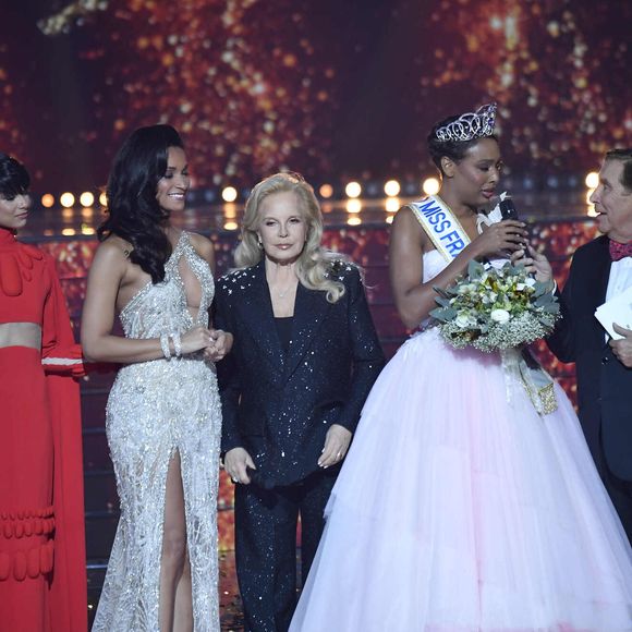 Miss France 2025, sur TF1           Crédits : Pierre Billard/sipa press via Bestimage
