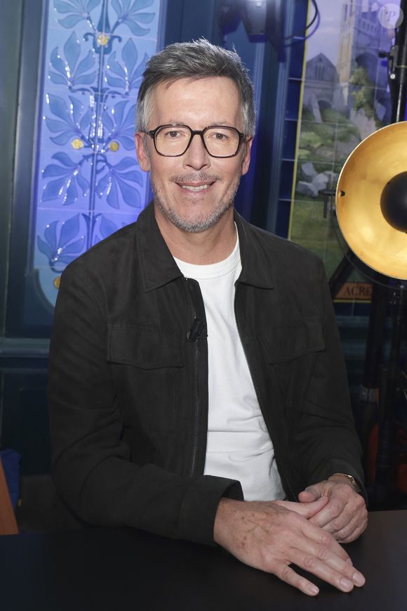 Exclusif - Jean-Luc Lemoine - Enregistrement de l'émission "L'Invitation", présentée par B.Montiel et diffusée le 22 décembre sur Olympia TV
© Jack Tribeca / Bestimage