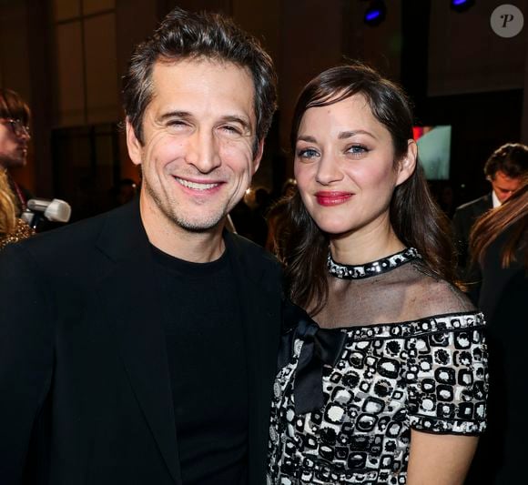 Guillaume Canet et sa compagne Marion Cotillard (en Chanel) - Intérieur du dîner Chanel des révélations César 2020 au Petit Palais à Paris, le 13 janvier 2020.
© Olivier Borde/Bestimage