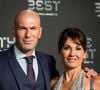 En juin dernier, Zinedine Zidane célébrait ses 30 ans de mariage avec sa femme Véronique. 

Zinedine Zidane et sa femme Véronique - Les célébrités arrivent à la cérémonie des Trophées Fifa au Royal Festival Hall à Londres, Royaume Uni. © Cyril Moreau/Bestimage
