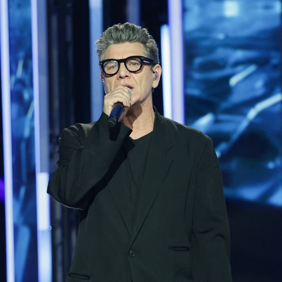 Marc Lavoine - Les célébrités se mobilisent pour la 38ème édition du Téléthon dans les studios de France 2 à Paris, le 29 novembre 2024. 
© Coadic Guirec / Bestimage