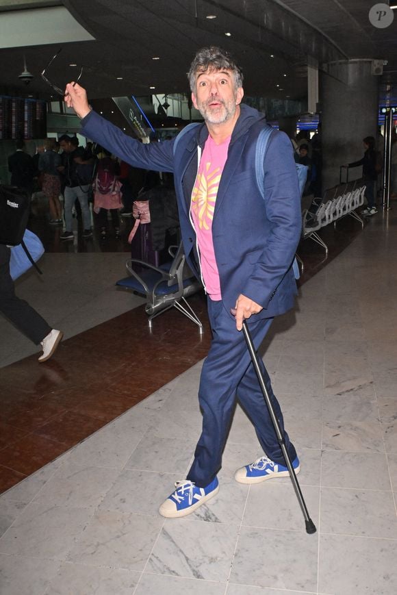 Stephane Plaza arrive à l'aéroport de Nice après le 76e Festival de Cannes à Nice, France, le 17 mai 2023. Photo by Julien Reynaud/APS-Medias/ABACAPRESS.COM
