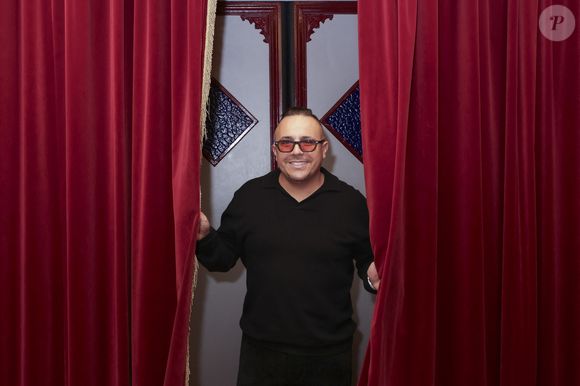 Faudel, lors de la représentation pour Les Pièces Jaunes du Cirque Bouglione au Cirque d'Hiver organisée par le couturier Stéphane Rolland, Paris, France, le 10 janvier 2026. © Jack Tribeca / Bestimage