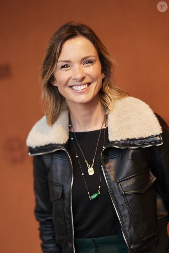 Rendez-vous l'été prochain pour découvrir les premiers pas d'Isabelle Ithurburu au journal télévisé.
Isabelle Ithurburu au village (night session) lors des Internationaux de France de tennis de Roland Garros 2024, à Paris, France, le 31 mai 2024. © Jacovides-Moreau/Bestimage