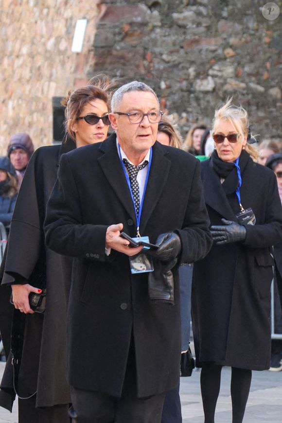 Nicolas-Jacques Charrier (fils de Brigitte Bardot) - Arrivées aux obsèques de Brigitte Bardot en l'église Paroissiale Notre-Dame-de-l'Assomption de Saint-Tropez, France, le 7 janvier 2026. © Jacovides-Moreau/Bestimage