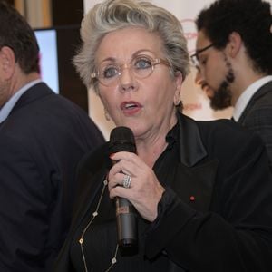 Elle bataille pour avoir le droit de se défendre et explique : "Être désignée, mais privée du droit d'être entendue"

Françoise Laborde lors de la Signature de la Charte PFDM (Pour les femmes dans les médias), contre le harcèlement et les agissements sexistes dans les médias, au ministère de la Culture, à Paris, France, le 21 janvier 2020. © Giancarlo Gorassini/Bestimage