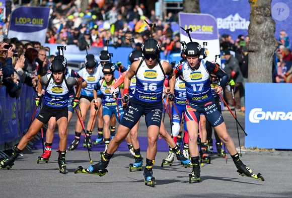 19 octobre 2025, Bavière, Munich : Loop One Festival, première de la nouvelle saison d'ouverture de la Fédération mondiale de biathlon dans le Parc olympique. Julia Simon (M, France) en action. Photo : Sven Hoppe/DPA/ABACAPRESS.COM