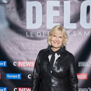 Elle évoque une expérience particulièrement gênante avec Pierre Niney, qu’elle accuse d’avoir “usé de contrevérités”.

Catherine Ceylac au photocall de la soirée Ciné-concert symphonique "Alain Delon, le dernier Samouraï" au Palais des congrès à Paris le jour de son anniversaire.

© Jacovides / Moreau / Bestimage
