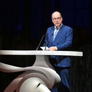Le prince Albert II de Monaco et la princesse Charlene ont célébré les 25 ans du Grimaldi Forum et inauguré l'extension de l'espace d'exposition accompagné par M. Pierre André Chiappori représentant le ministre d'Etat de la Principauté, M. Henri Fissore, le président du Grimaldi, et de Mme Sylvie Biancheri, la directrice générale, à Monaco le 16 janvier 2025 © Bruno Bebert/Bestimage