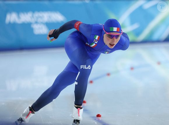 Elle a remporté un titre olympique sur le 3000 mètres en patinage de vitesse.

Francesca Lollobrigida de l'Italie participe à la finale du 3000m féminin de patinage de vitesse aux Jeux Olympiques d'hiver de Milan-Cortina 2026 à Milan, Italie, le 7 fév. 2026. Photo by Xinhua/ABACAPRESS.COM/Li Jing)