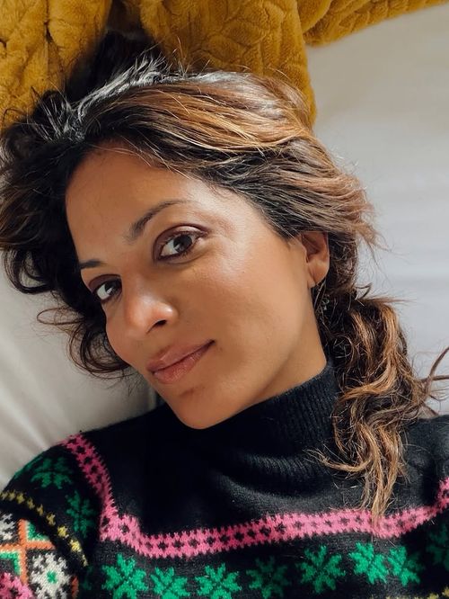 “C’est l’hiver en été” : pour ses vacances estivales, Aurélie Casse a choisi une destination dépaysante et grandiose mais qui nécessite des pulls