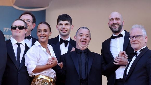 "J'ai été obligé de..." : Un acteur d'Un p'tit truc en plus évoque une difficulté atypique durant le tournage