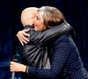 Zazie et Florent Pagny partagent une relation forte depuis de nombreuses années.

Florent Pagny et Zazie - Enregistrement de l'émission "Avec Florent, tout le monde ELA" à La Seine Musicale à Paris. © Cyril Moreau-Dominique Jacovides / Bestimage