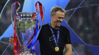 Luis Enrique avait sa fille Xana, qu'il a perdue quand elle avait 9 ans, avec lui : ce tee-shirt très particulier qu'il a porté juste après la victoire du PSG