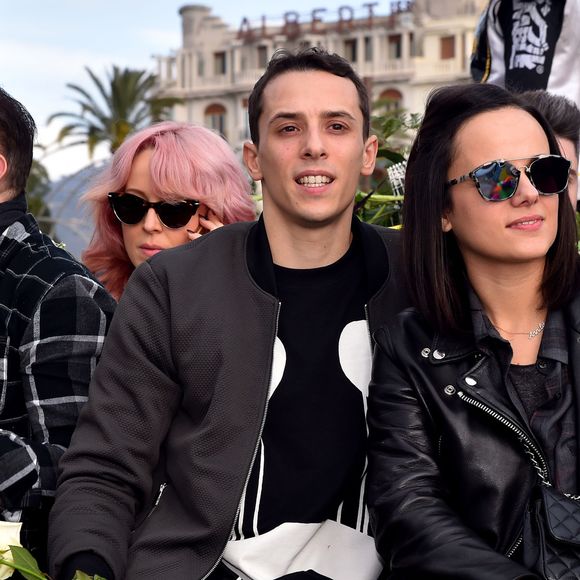 Jean-Marc Généreux, Jaclyn Spencer, Grégoire Lyonnet et sa compagne Alizée - La troupe de Danse avec les Stars participe à la 4ème bataille de Fleurs dans le cadre du Carnaval 2016 à Nice le 24 février 2016. © Bruno Bebert/Bestimage