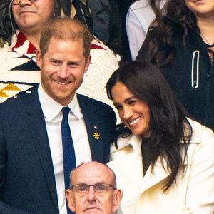 A cette occasion, la belle-fille du roi Charles III a posté une vidéo pour montrer un peu plus les coulisses de ce projet sur lequel elle travaille depuis plusieurs mois. 

Le prince Harry et Meghan Markle assistent à la cérémonie d'ouverture des "Invictus Games Vancouver Whistler 2025" au Canada le 8 février 2025. © Backgrid USA / Bestimage
