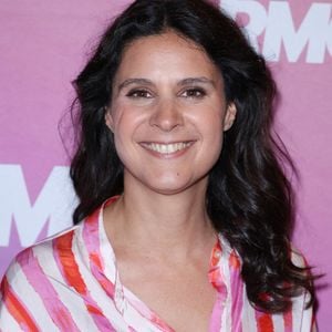 A "Télé 7 Jours", Apolline de Malherbe décrit un "joyeux bordel" dans sa vie de famille.

Apolline de Malherbe participe à la conférence de presse de RMC Story, RMC Découverte et RMC Life le 24 juin 2026. Photo de Jérôme Domine/ABACAPRESS.COM