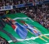 La famille de Luis Enrique sait aussi qu'elle peut compter sur la ferveur inébranlable et bienveillante du monde du football. 

Le tifo d'hommage à Xana, la fille décédée de Luis Enrique lors de la finale de la Ligue Des Champions 2025 "PSG - Inter Milan" à l'Allianz Arena de Munich en Allemagne le 31 mai 2025.