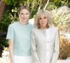 La princesse Charlene a alors pu faire visiter ses jardins princiers à Brigitte Macron.
La princesse Charlène de Monaco, Brigitte Macron posent dans les jardins du palais en marge de la visite d'état du couple présidentiel français à Monaco le 7 juin 2025.

© Olivier Huitel / Pool Monaco / Bestimage