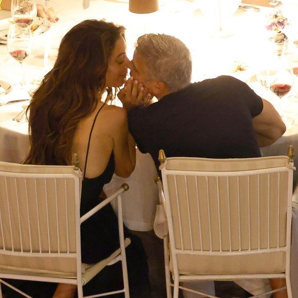 George Clooney et Amal Clooney au lac de Côme en Italie. © Backgrid UK/ Bestimage