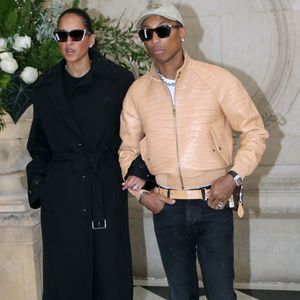 Construit en 1892 pour la Fondation Thiers, ce bâtiment iconique abritait le très sélect Saint James Club en 1980, un repaire chic directement inspiré des fameux gentlemen's clubs londoniens. 

Helen Lasichanh et Pharrell Williams - Défilé de Mode Christian Dior - Photocall, Collection Haute Couture Printemps/Été 2026, dans le cadre de la Fashion Week de Paris, France, le 26 Janvier 2026. 

© Bertrand Rindoff / Bestimage