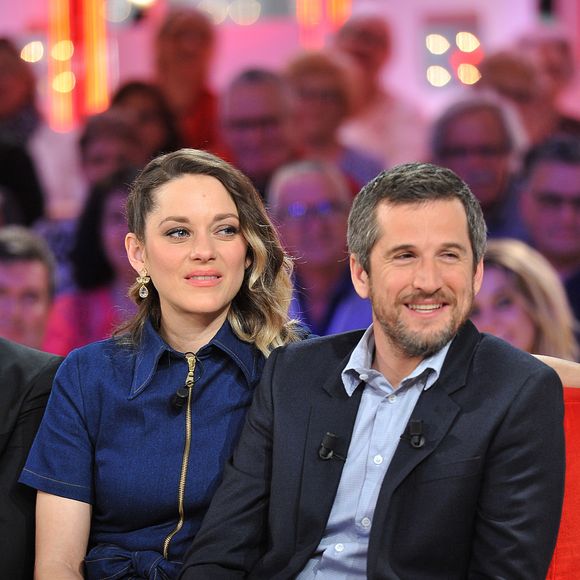 "Après 18 ans de vie commune, Marion Cotillard et Guillaume Canet ont décidé de se séparer d'un commun accord", y avait-il écrit 

Exclusif - Marion Cotillard, Guillaume Canet - Enregistrement de l'émission "Vivement Dimanche prochain" présentée par M.Drucker et diffusée le 5 mai sur France 2. Le 29 avril 2019
© Guillaume Gaffiot / Bestimage
