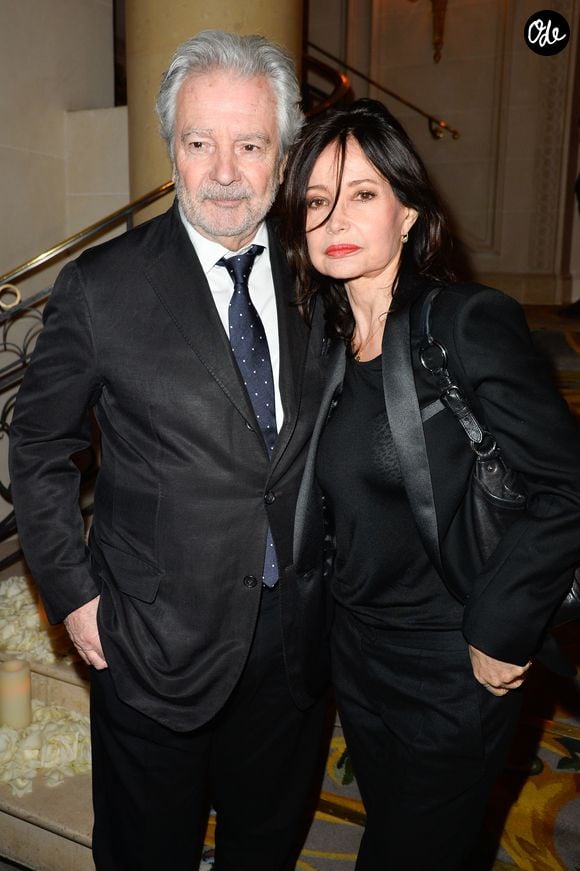 Il revient également sur son rôle de père auprès de son fils Frédéric et reconnaît certaines erreurs.

Pierre Arditi avec sa femme Evelyne Bouix - Dîner de gala de la première édition des prix "les Stéthos d'Or" en faveur de la Fondation pour la recherche en physiologie dont le docteur Frédéric Saldmann est le directeur scientifique à l'hôtel George V à Paris. © Coadic Guirec/Bestimage