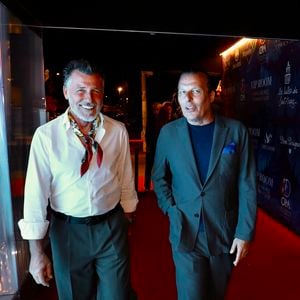 Jean-Roch et son frère, Dominique Pedri - J.Roch a reçu ses amis pour fêter la fermeture de son célèbre club privé, "VIP Room" à Saint-Tropez, après 29 ans d'existence, le 5 avril 2026. Après un dernier week-end de fête, du 3 au 5 avril 2026, le célèbre établissement sera remplacé par le "Lilly's Club".
© Luc Boutria / Nice Matin / Bestimage