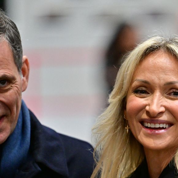 Rodolphe Saadé, propriétaire du journal "La Provence", Véronique Albertini-Saadé, présidente de CMA Média et la femme de R.Saadé - Le président de la République française E.Macron lors des "Discussions sur les enjeux démocratiques à l’épreuve des réseaux sociaux et des algorithmes" avec les lecteurs du journal "La Provence" à Marseille, le 16 décembre 2025. Le chef de l'Etat effectue également un point sur l’état d’avancement du plan « Marseille en Grand », qu’il avait présenté en 2021.
© ©hristian Liewig / Bestimage