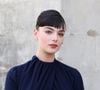 L'actrice et mannequin est l'ambassadrice de la marque

Deva Cassel, actrice italo-française et fille de Monica Bellucci et Vincent Cassel, quitte le défilé Dior printemps-été 2026 lors de la Semaine de la mode à Paris, France, le 1er octobre 2025, en portant un look Dior complet. Photo by Marijo Cobretti/Splash News/ABACAPRESS.COM
