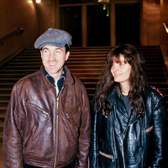 François Cluzet est revenu sur "France Inter" sur sa relation avec Marie Trintignant, qu’il décrit comme profondément intime et marquante. 

Marie Trintignant et François Cluzet à la première de "Red Hot Again" à Paris, homme féminin "plan serré", chapeau casquette. BERTRAND RINDOFF PETROFF / BESTIMAGE