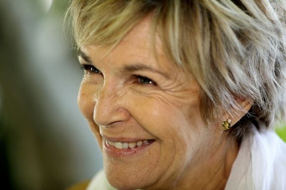 Véronique Jannot : ses tendres confidences sur l'homme qui partage sa vie, en images et à cœur ouvert - Purepeople