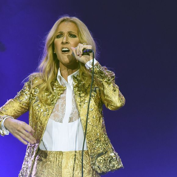 Malgré tout, Céline Dion compte bien prouver que la maladie ne l'empêchera pas de briller à nouveau sous les projecteurs.

Celine Dion en concert lors de sa tournée "Celine Dion Live 2018" au Qudos Bank Arena de Sydney en Australie le 27 juillet 2018.

©BestImage