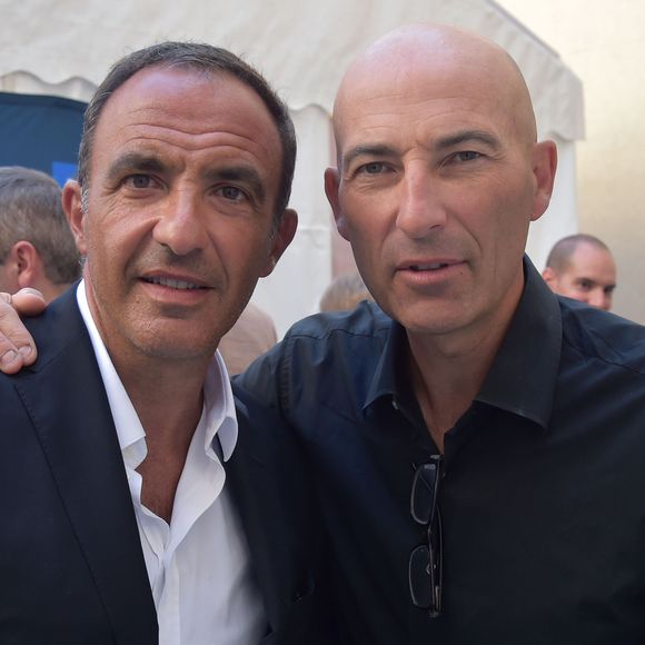 Exclusif - Nikos Aliagas et Nicolas Canteloup à la conférence de rentrée de la radio Europe 1 au Musée Maillol à Paris le 13 septembre 2016. © Giancarlo Gorassini / Bestimage