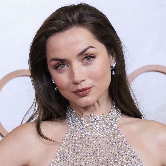 Sur l’une d’elles, on peut découvrir qu’Ana de Armas était également présente

Ana de Armas à la cérémonie des Oscars, le 2 mars 2025. BURT HARRIS/BNS/PI (Credit Image: © PI via ZUMA Press Wire)