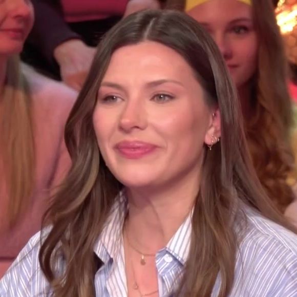 Camille Cerf a été profondément bouleversée par un adorable message de sa maman et sa soeur. Capture d'écran France 2