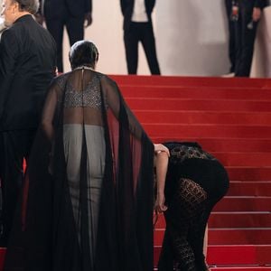 Noémie Merlant, Marion Cotillard - Montée des marches du film " Roma elastica " lors du 79ème Festival International du Film de Cannes, le 20 mai 2026. © Jacovides-Moreau / Bestimage